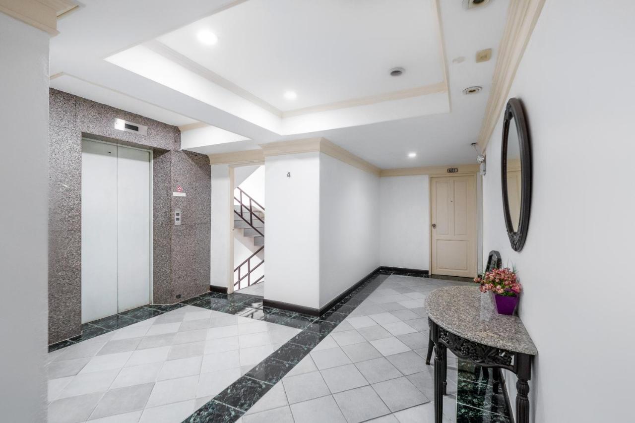 Oyo 1042 Boon'S Residence Bangkok Dış mekan fotoğraf